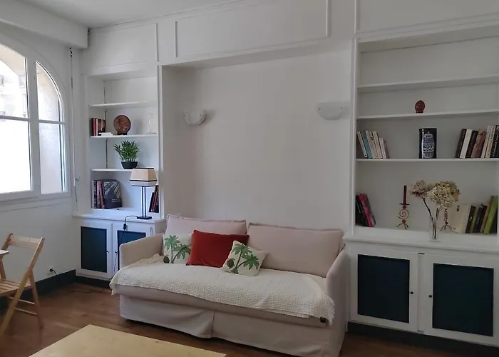 Beautiful Bright Studio - Close To The Seine